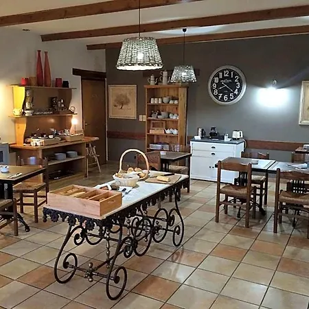 מלון Et Restaurant Logis De Mon Pere 3*
