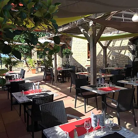 Отель Et Restaurant Logis De Mon Pere